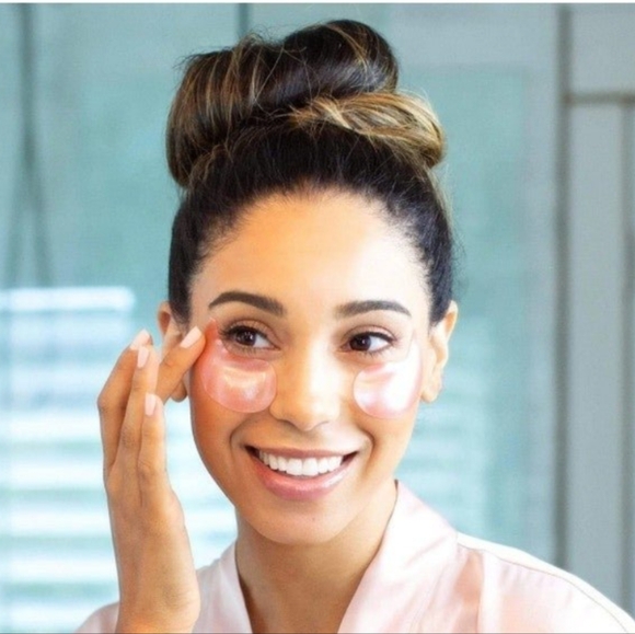 5 Soon Korean Skin Care POMEGRANATE HYDROGEL EYE PATCHES - Picture 10 of 10